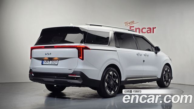 Kia Carnival (IV) HEV 7seater Signature 2025 — фото 2