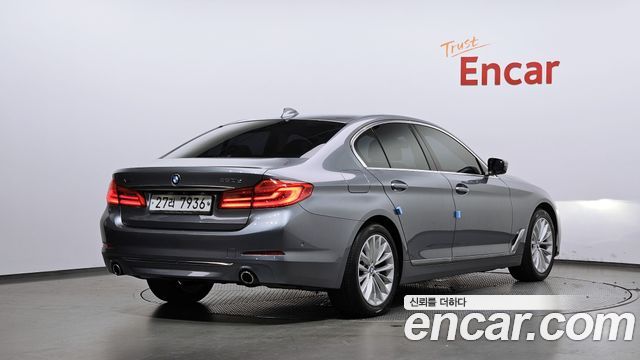 BMW 5 Series (G30) 520d xDrive Luxury Plus 2019 — фото 2