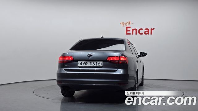 Volkswagen Jetta 2.0 TDI BlueMotion 6th 2015 — фото 4