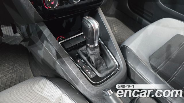 Volkswagen Jetta 2.0 TDI BlueMotion 6th 2015 — фото 9