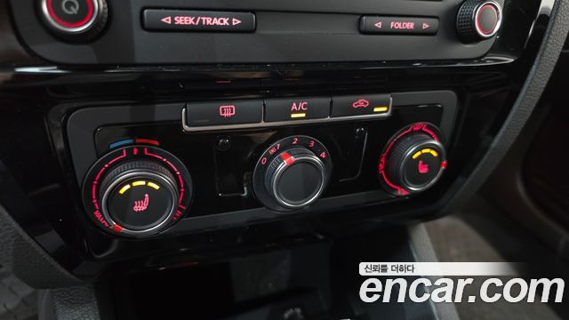 Volkswagen Jetta 2.0 TDI BlueMotion 6th 2015 — фото 19