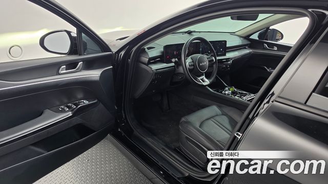 Kia K5 (III) 2.0 Prestige 2025 — фото 10