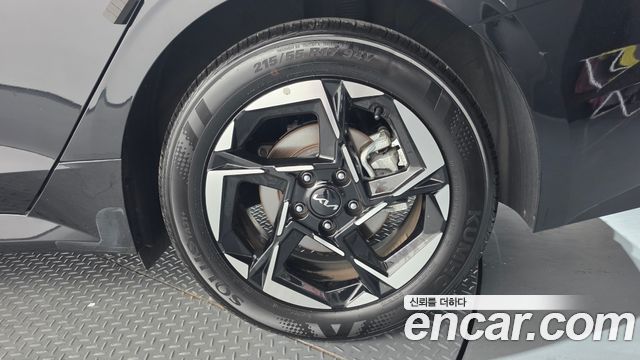 Kia K5 (III) 2.0 Prestige 2025 — фото 21