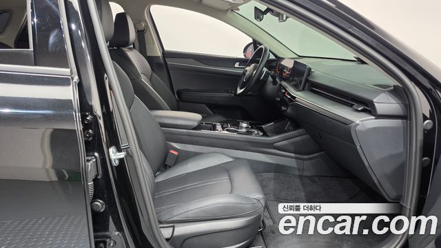 Kia K5 (III) 2.0 Prestige 2025 — фото 26