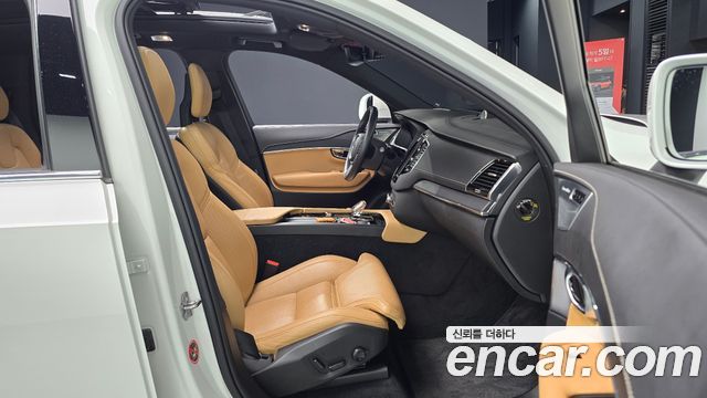 Volvo XC90 (II) B6 Inscription 2022 — фото 26