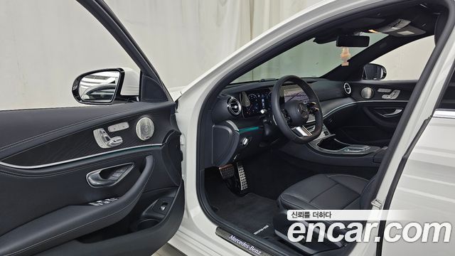 Mercedes-Benz E-Class (W213) E220d 4MATIC AMG Line 2023 — фото 10