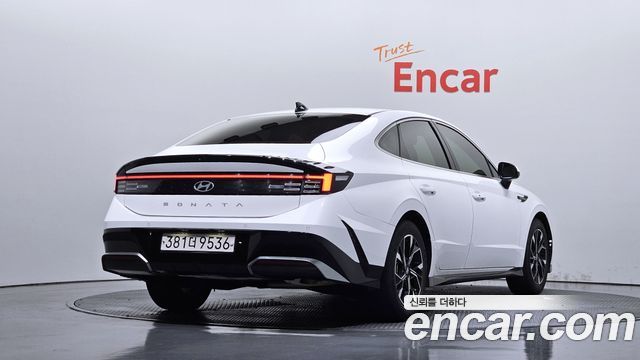 Hyundai Sonata The Edge (DN8) 2.0 Exclusive 2024 — фото 2