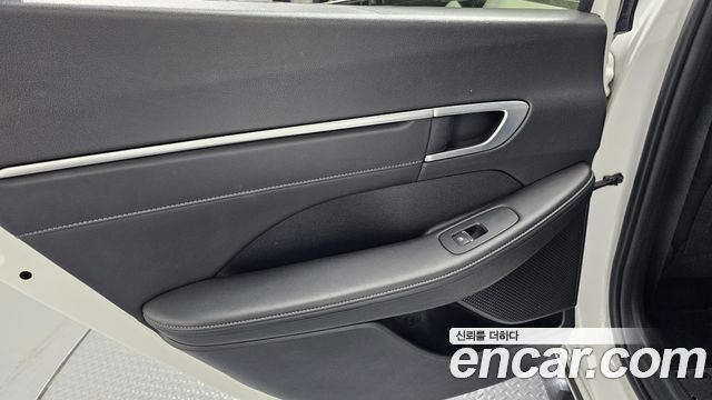 Hyundai Sonata The Edge (DN8) 2.0 Exclusive 2024 — фото 25