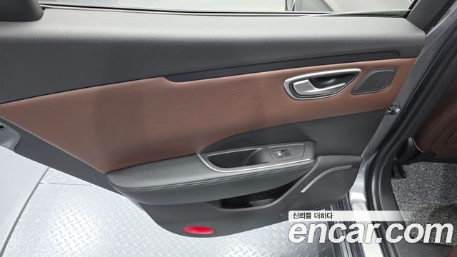 Renault Korea SM6 1.3 TCe RE 2021 — фото 31