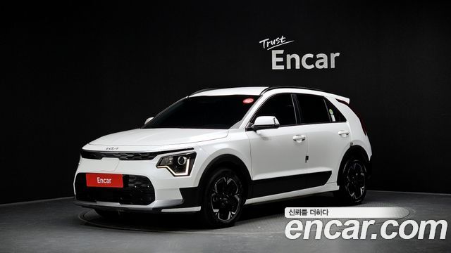 Kia Niro EV Air 2024 — фото 1