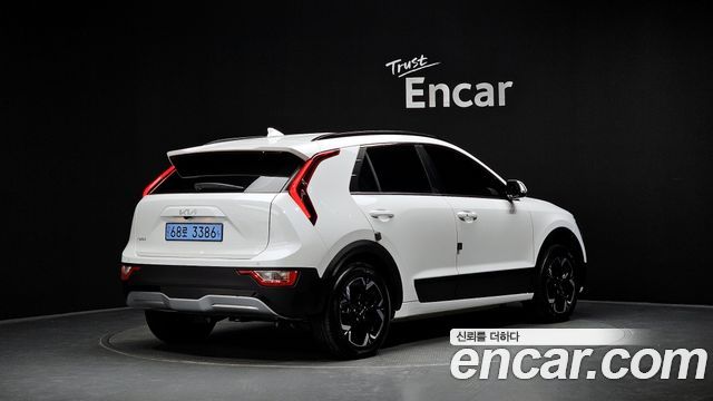 Kia Niro EV Air 2024 — фото 2