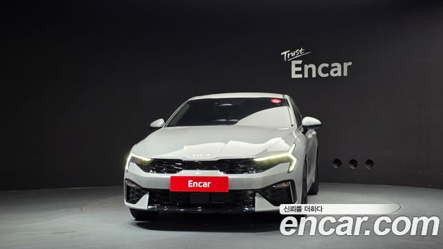 Kia K5 (III) 2.0 Noblesse 2024 — фото 3