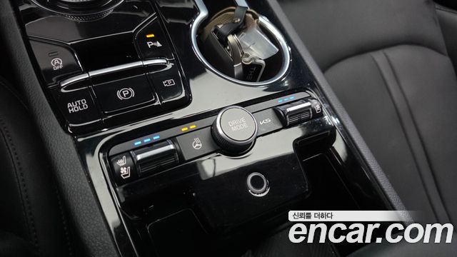 Kia K5 (III) 2.0 Noblesse 2024 — фото 19