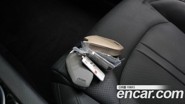 Kia K5 (III) 2.0 Noblesse 2024 — фото 20