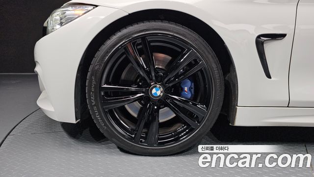 BMW 4 Series (F32) 428i M Sport Convertible 2017 — фото 5
