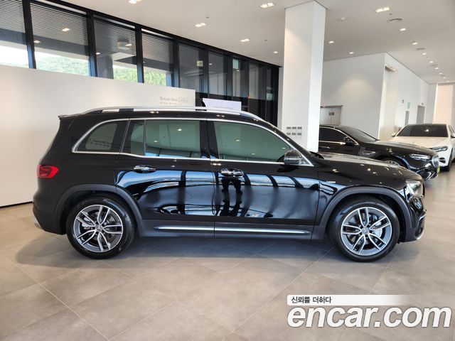 Mercedes-Benz GLB-Class (X247) AMG GLB35 4MATIC 2025 — фото 4