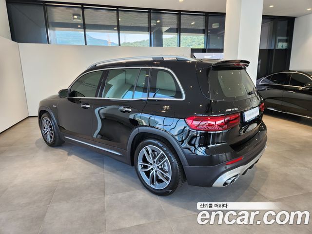 Mercedes-Benz GLB-Class (X247) AMG GLB35 4MATIC 2025 — фото 7
