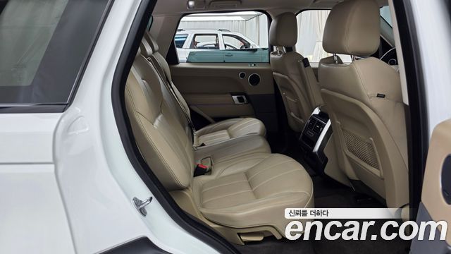 Land Rover Range Rover Sport (II) 3.0 SDV6 HSE Dynamic 2015 — фото 16