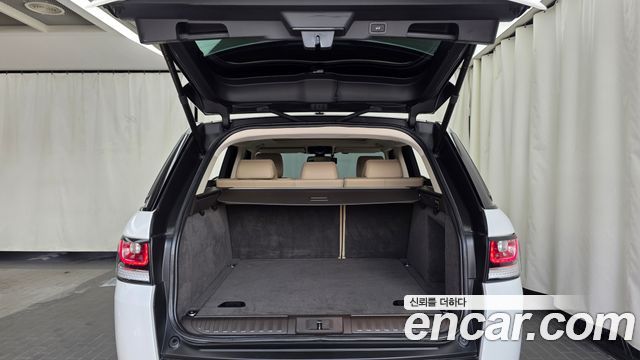 Land Rover Range Rover Sport (II) 3.0 SDV6 HSE Dynamic 2015 — фото 24