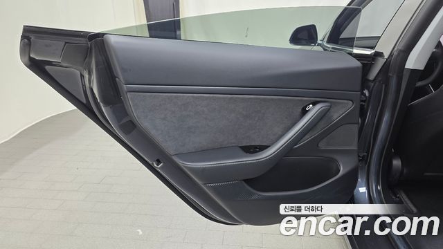 Tesla Model 3 Long Range AWD 2020 — фото 25