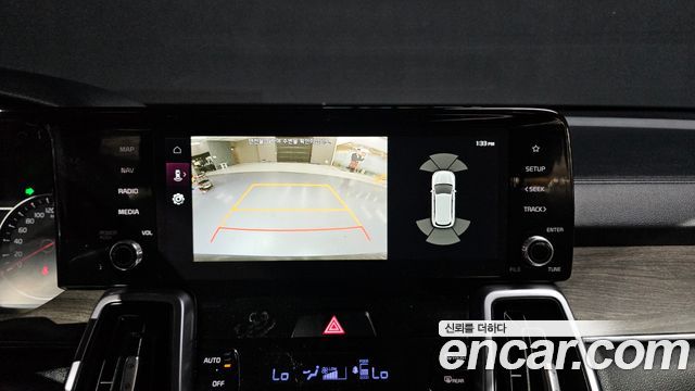 Kia Sorento (IV) Gasoline 2.5T 4WD Trendy 2023 — фото 13