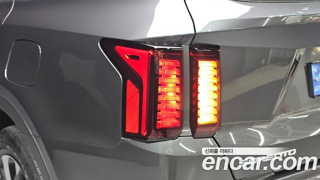 Kia Sorento (IV) Gasoline 2.5T 4WD Trendy 2023 — фото 23
