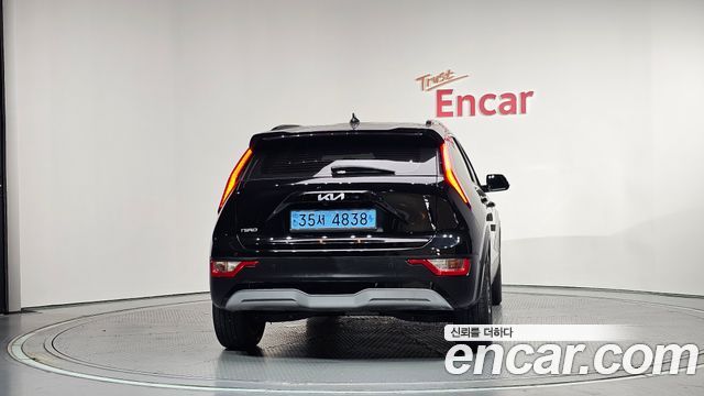Kia Niro EV Air 2024 — фото 4