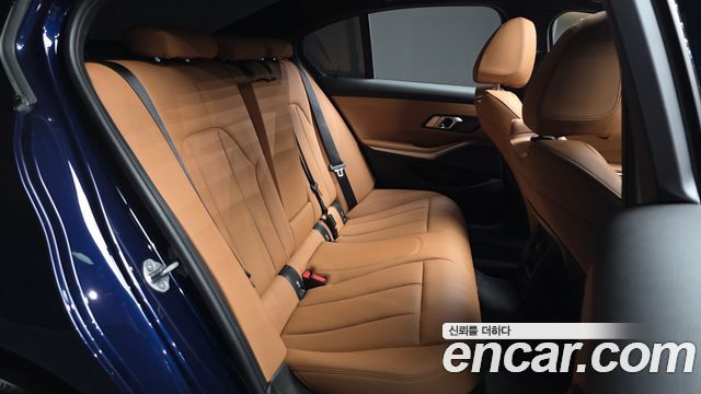 BMW 3 Series (G20) 320i M Sport 2025 — фото 26