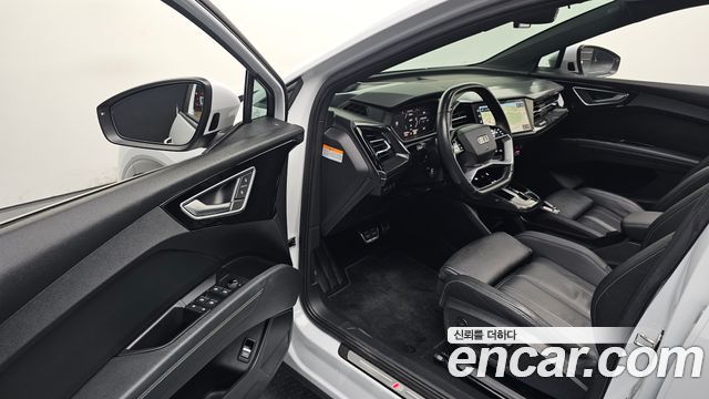 Audi Q4 e-tron (F4) 40 Premium Sportback 2022 — фото 10