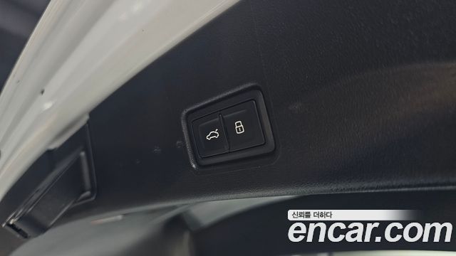 Audi Q4 e-tron (F4) 40 Premium Sportback 2022 — фото 17
