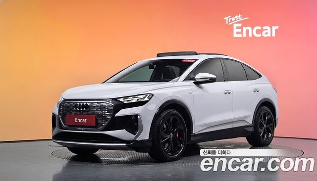 Audi Q4 e-tron (F4) 40 Premium Sportback