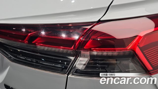 Audi Q4 e-tron (F4) 40 Premium Sportback 2022 — фото 23