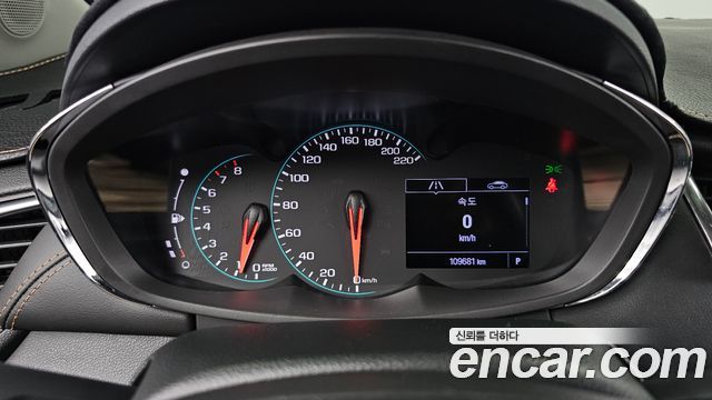 Chevrolet Trax 1.4 Red Line Premier 2019 — фото 8