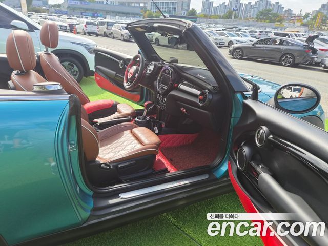 MINI Cooper S Convertible Standard 3rd 2017 — фото 24