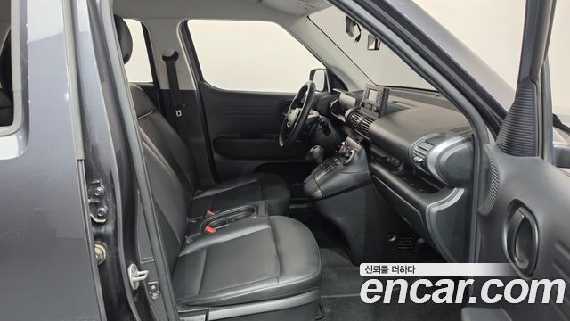 Hyundai Casper The Essential Light 2024 — фото 26