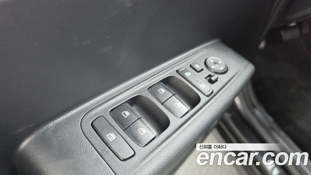 Hyundai Casper The Essential Light 2024 — фото 27