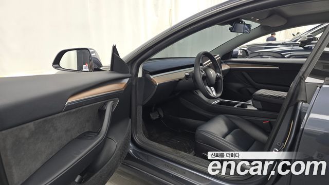 Tesla Model 3 Long Range AWD 2022 — фото 10