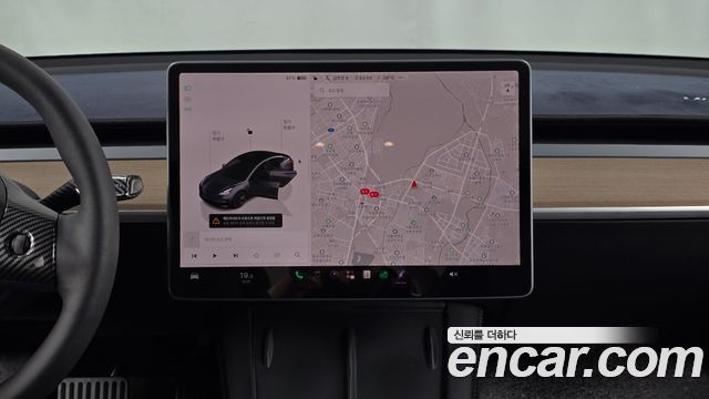 Tesla Model 3 Long Range AWD 2022 — фото 13