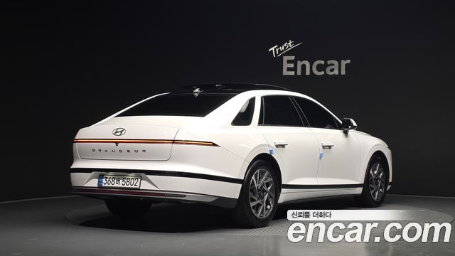 Hyundai Grandeur (GN7) 2,5 Gasoline 2WD Premium 2023 — фото 2