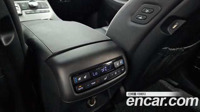 Hyundai Palisade Diesel 2.2 2WD Prestige 2022 — фото 18