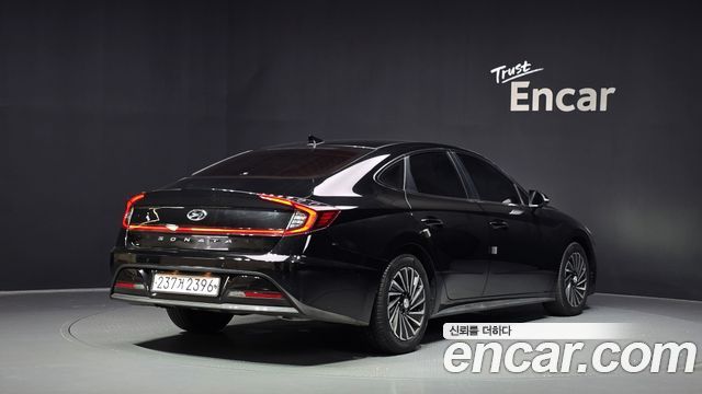 Hyundai Sonata Hybrid (DN8) Premium Plus 2022 — фото 2
