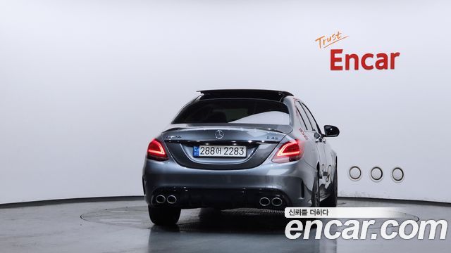 Mercedes-Benz C-Class (W205) C43 AMG 4MATIC 2019 — фото 4