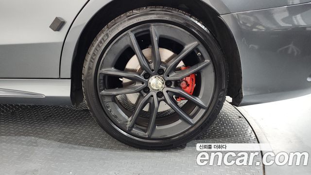 Mercedes-Benz C-Class (W205) C43 AMG 4MATIC 2019 — фото 21