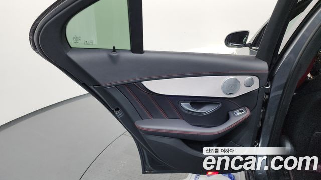 Mercedes-Benz C-Class (W205) C43 AMG 4MATIC 2019 — фото 25