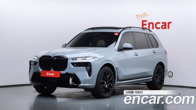 BMW X7 (G07) xDrive 40i M Sport 6STR 2025 — фото 1