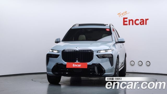 BMW X7 (G07) xDrive 40i M Sport 6STR 2025 — фото 3