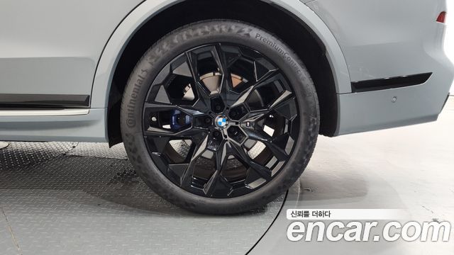 BMW X7 (G07) xDrive 40i M Sport 6STR 2025 — фото 21