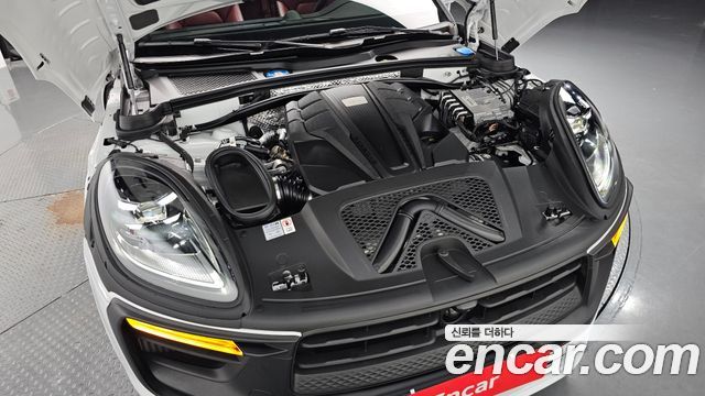 Porsche Macan 2.9 GTS 95B 2023 — фото 6