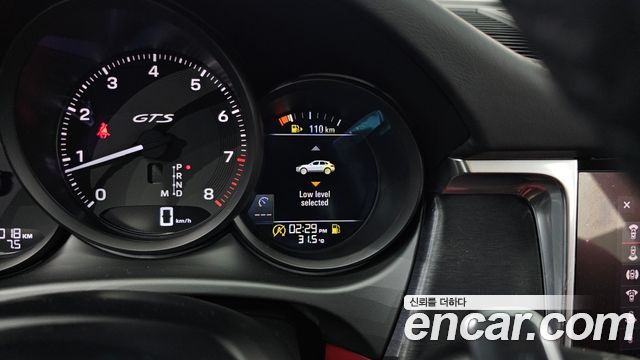 Porsche Macan 2.9 GTS 95B 2023 — фото 18