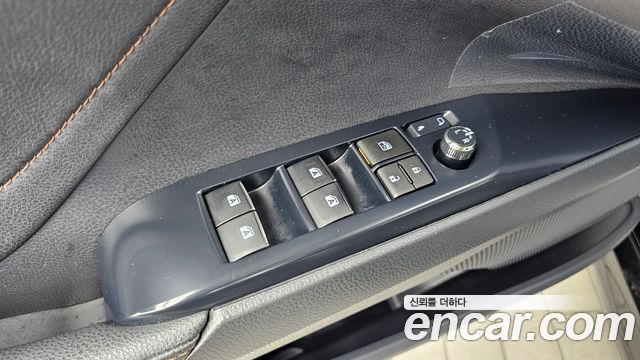Toyota Camry (XV70) 2.5 XLE Hybrid 2018 — фото 28
